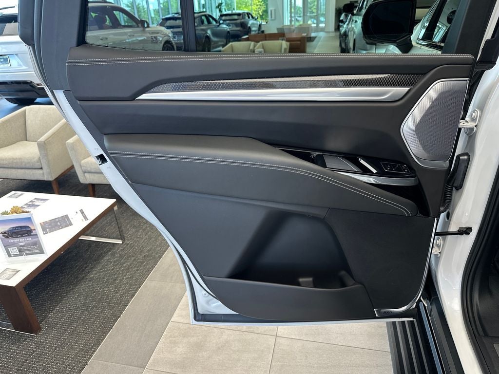 2025 Cadillac Escalade V-Series