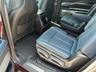 2025 Cadillac ESCALADE IQ Luxury 2