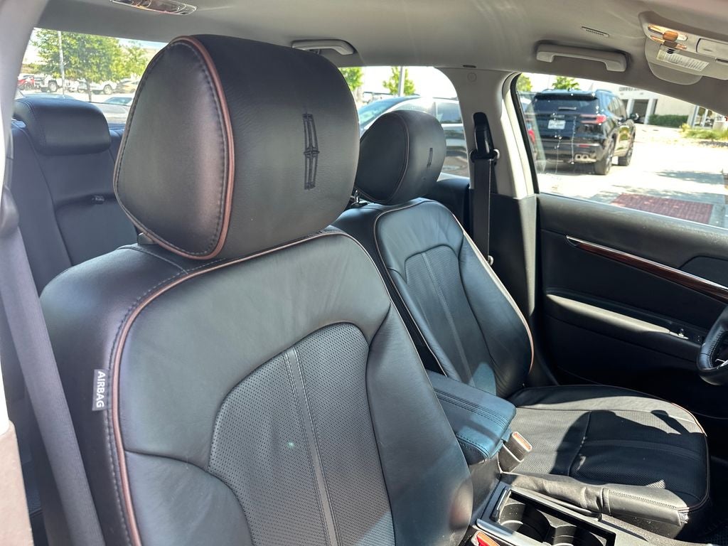 2011 Lincoln MKZ Base