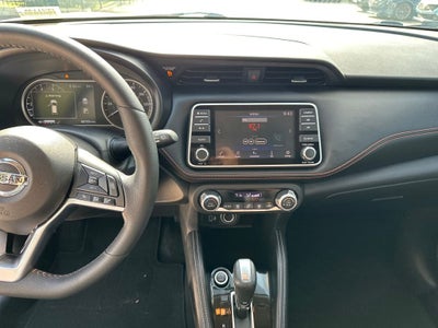 2019 Nissan Kicks SR