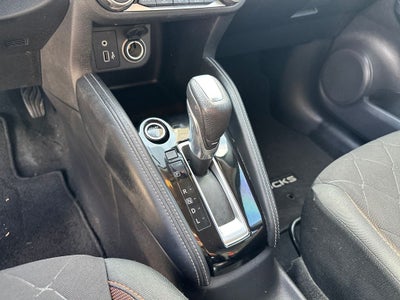 2019 Nissan Kicks SR