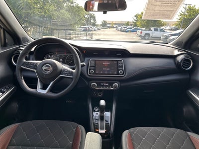 2019 Nissan Kicks SR
