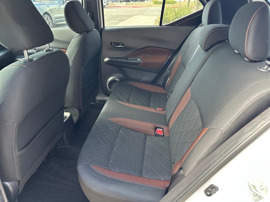 2019 Nissan Kicks SR