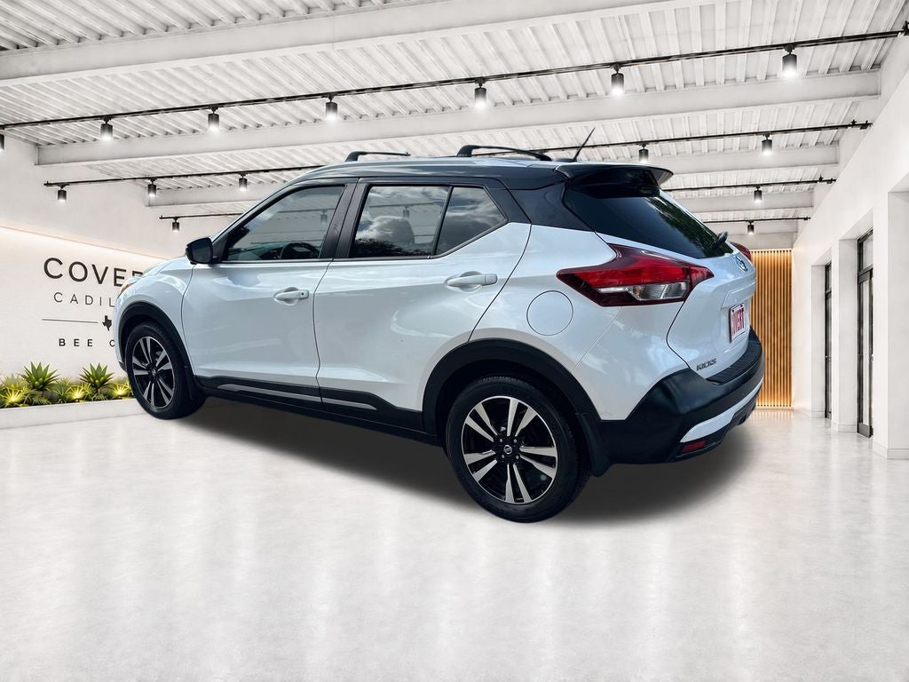 2019 Nissan Kicks SR