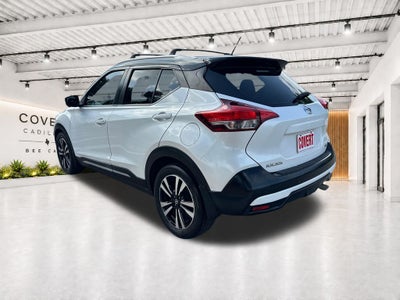 2019 Nissan Kicks SR