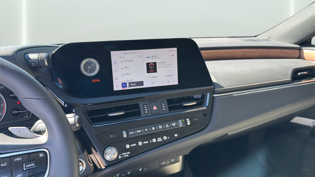 2023 Lexus ES 350