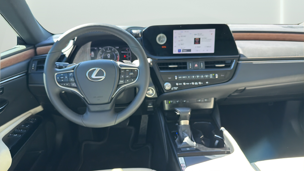 2023 Lexus ES 350