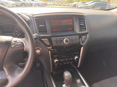 2015 Nissan Pathfinder S