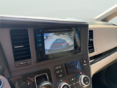2017 Toyota Sienna XLE 8 Passenger