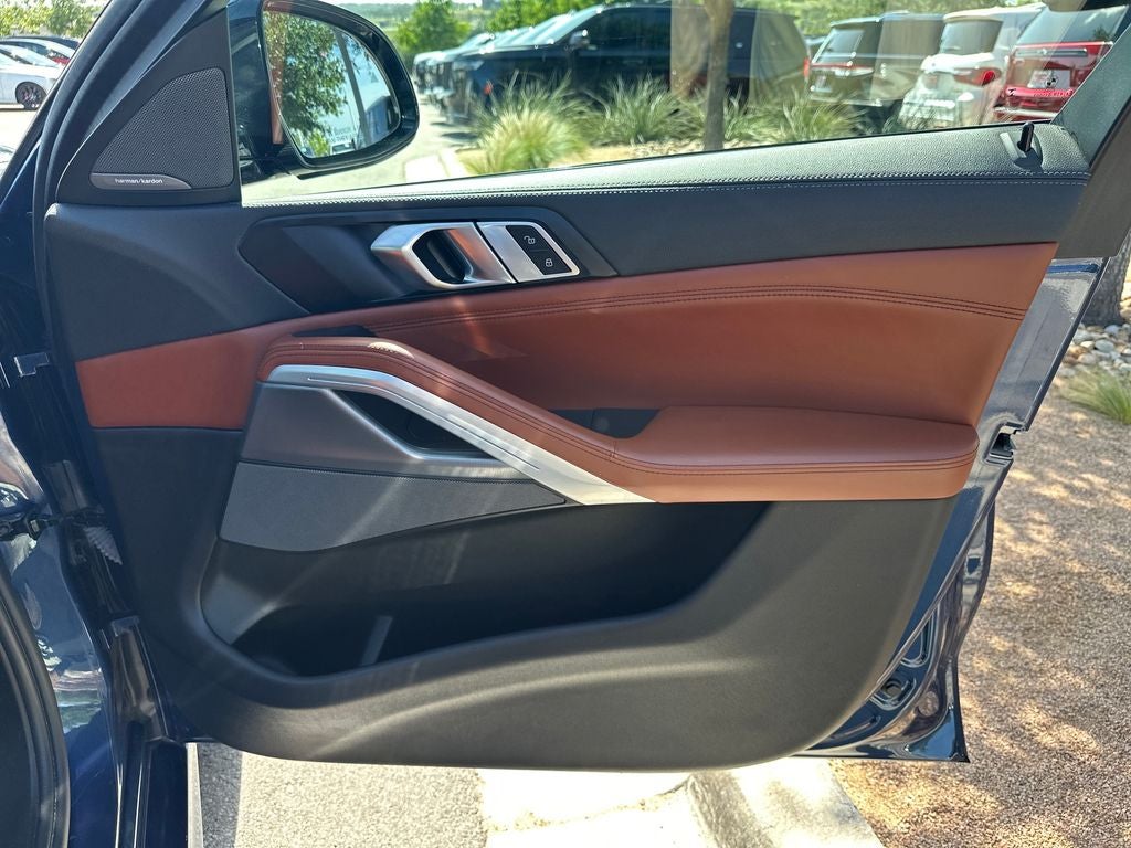 2023 BMW X6 xDrive40i