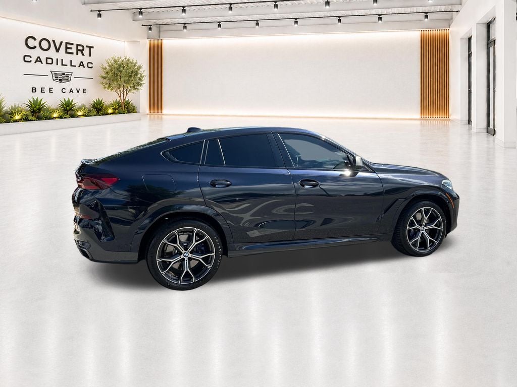2022 BMW X6 M50i