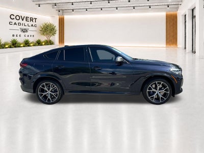 2022 BMW X6 M50i