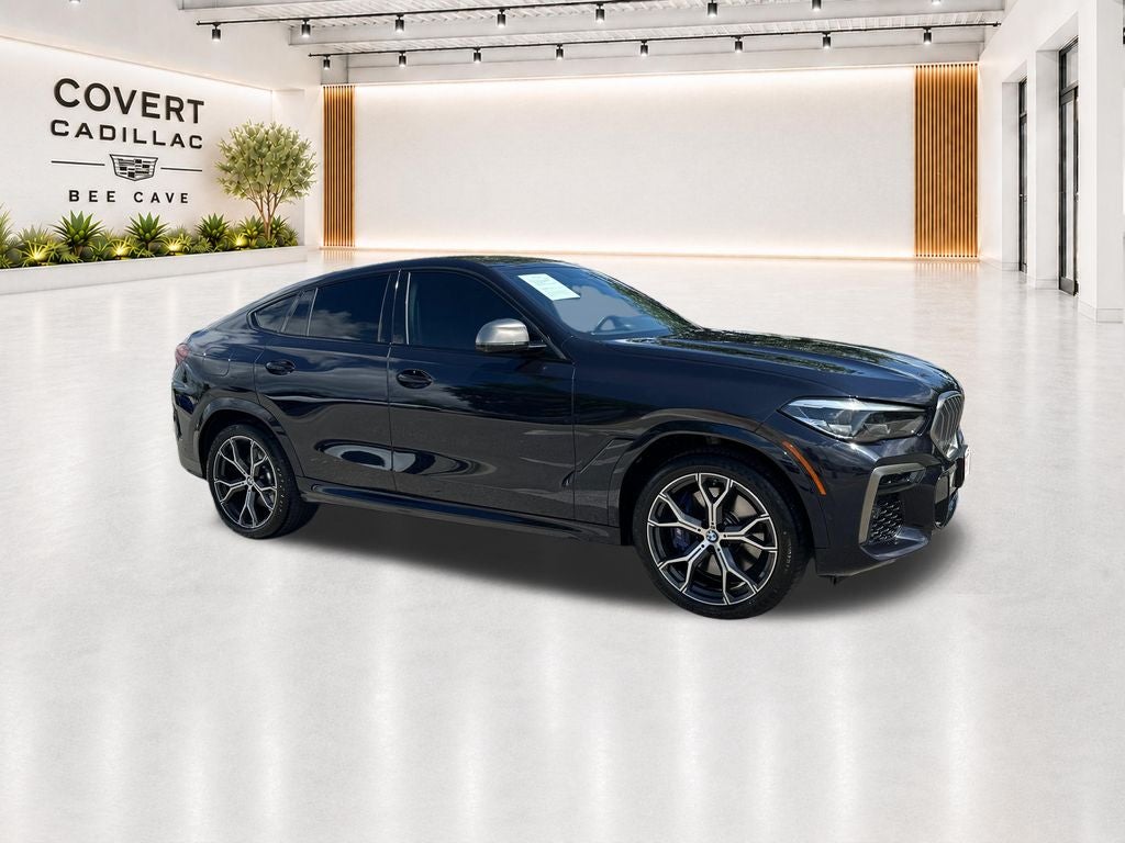 2022 BMW X6 M50i
