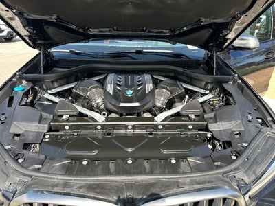 2022 BMW X6 M50i