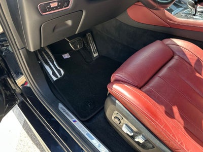 2022 BMW X6 M50i