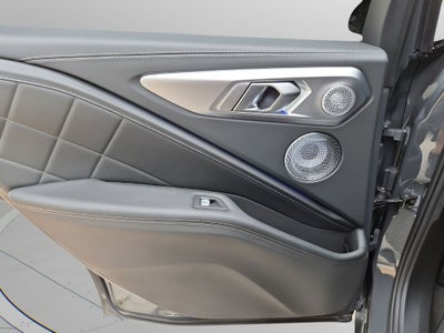 2025 BMW XM Base