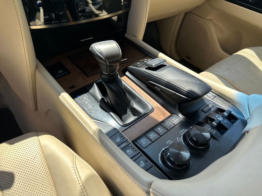 2020 Lexus LX 570