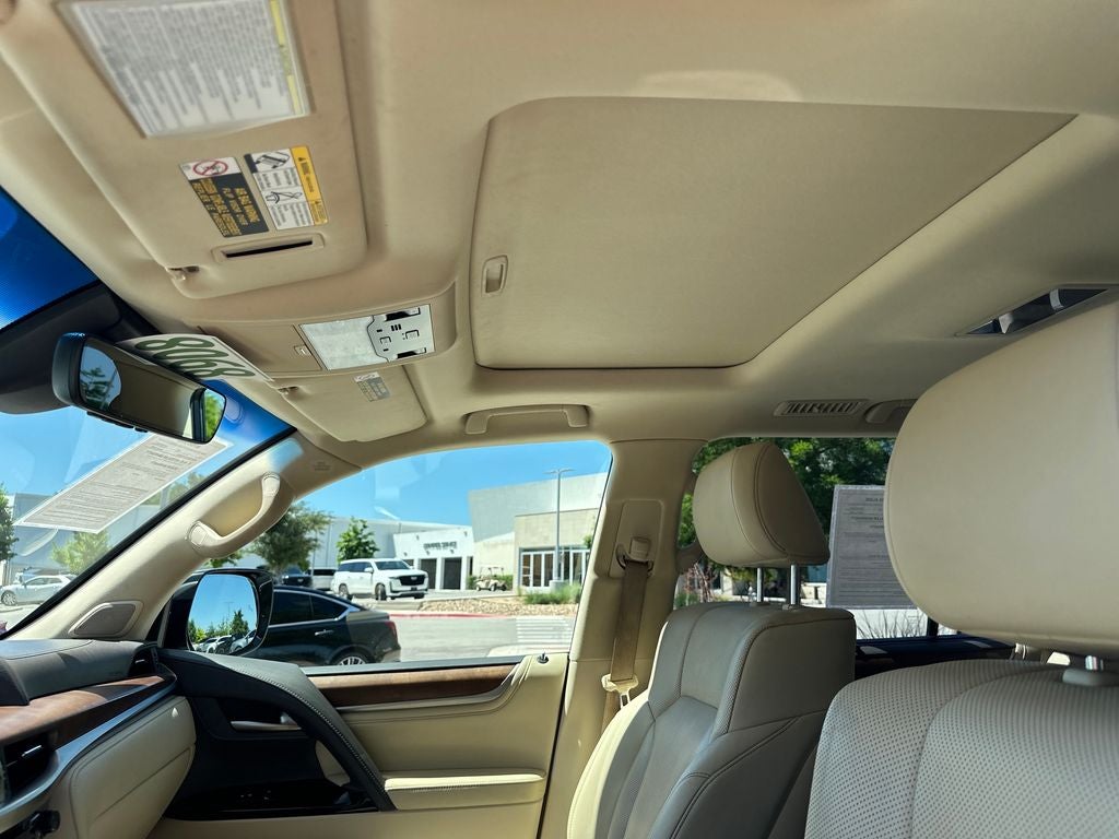 2020 Lexus LX 570