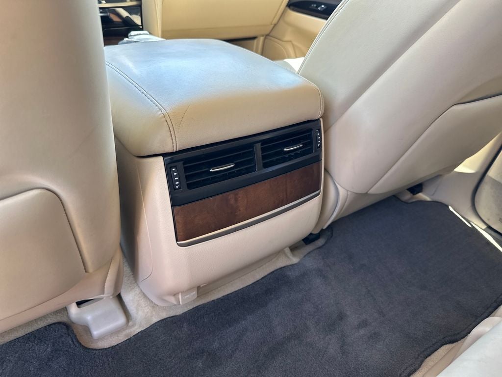 2020 Lexus LX 570