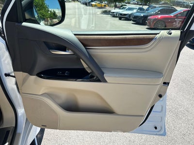 2020 Lexus LX 570