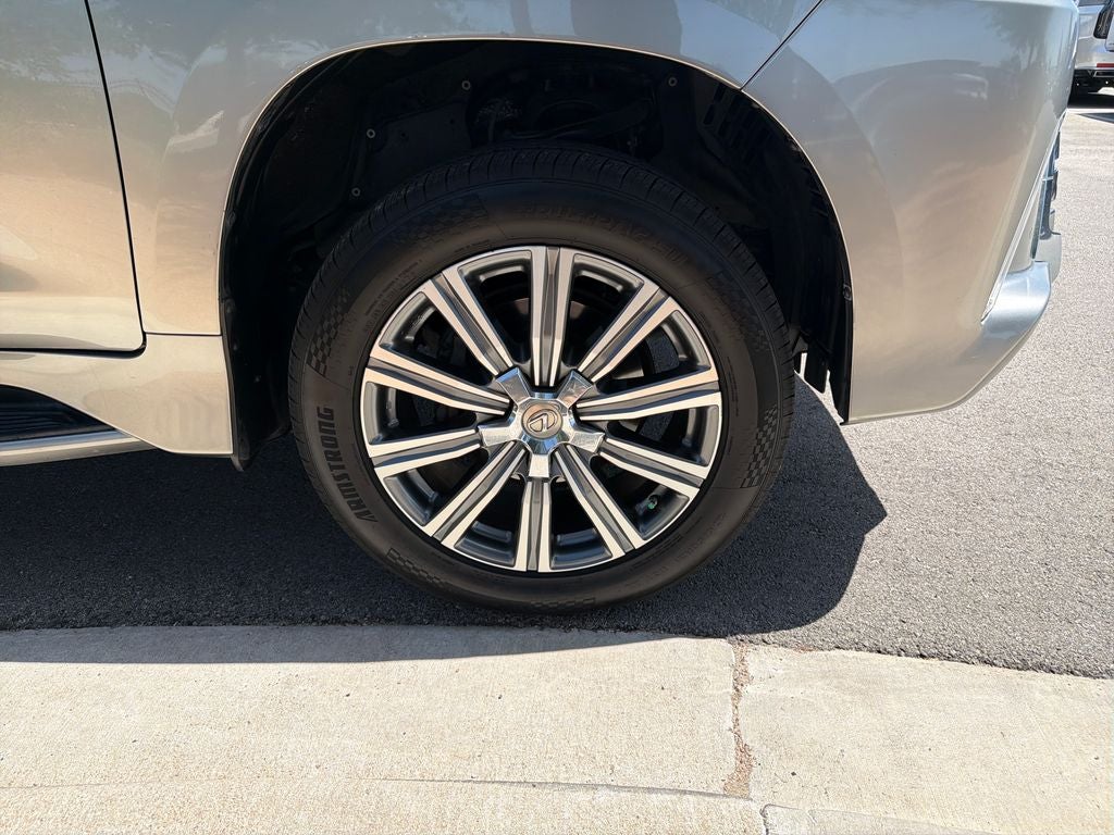 2017 Lexus LX 570