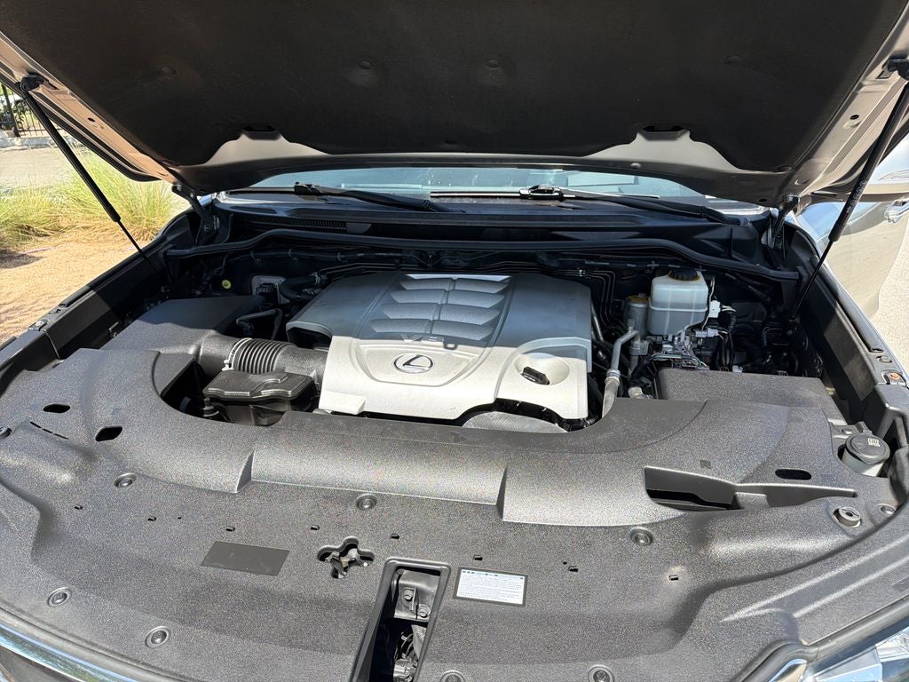 2017 Lexus LX 570