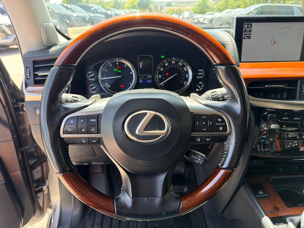 2017 Lexus LX 570