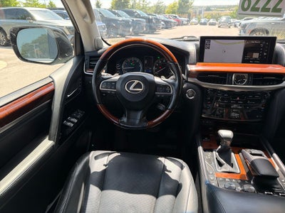 2017 Lexus LX 570