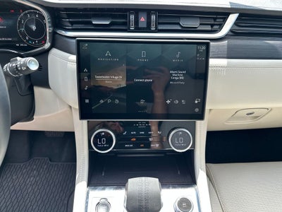 2024 Jaguar F-PACE P250 R-Dynamic S