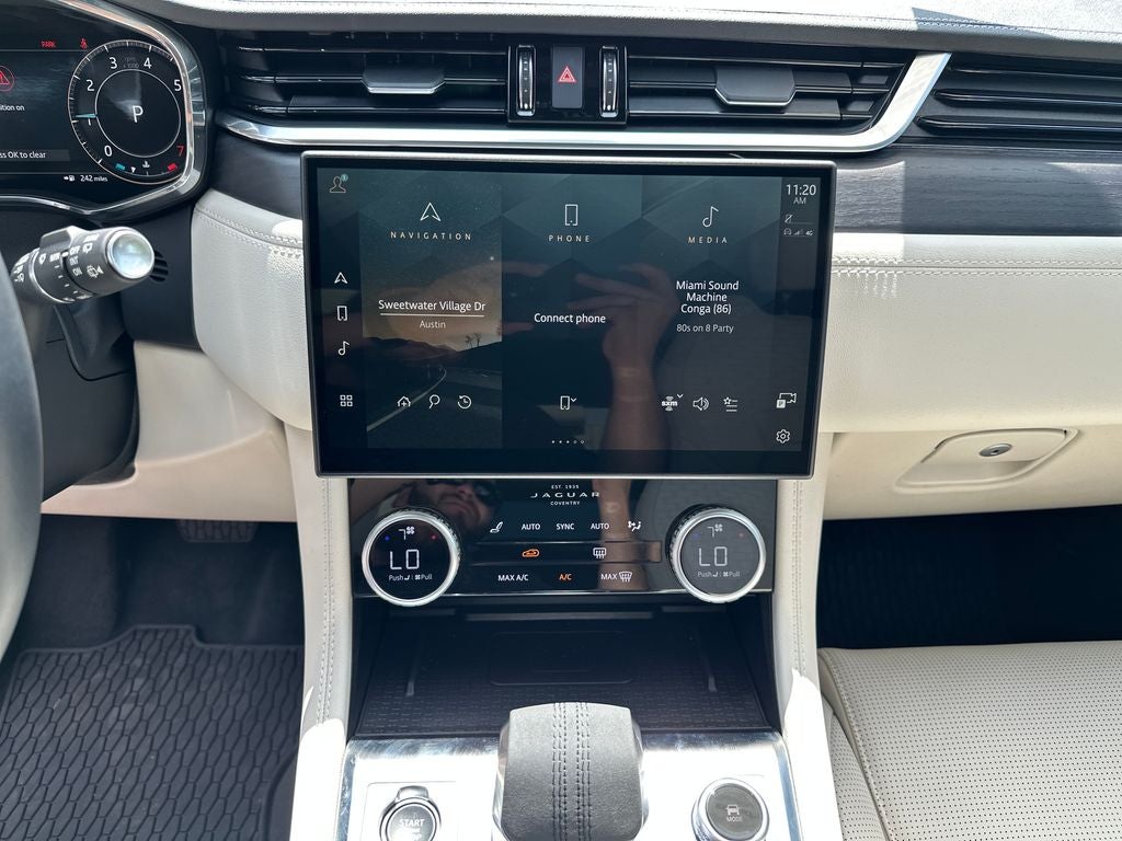 2024 Jaguar F-PACE P250 R-Dynamic S