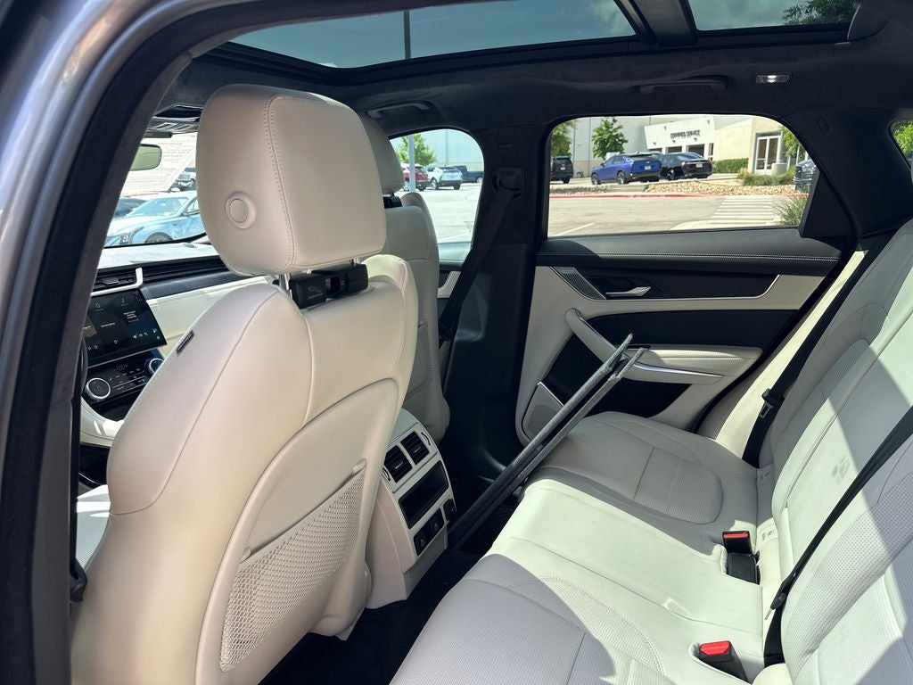 2024 Jaguar F-PACE P250 R-Dynamic S