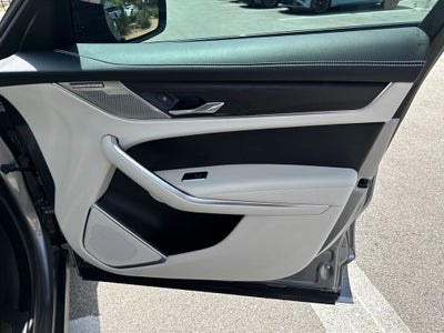 2024 Jaguar F-PACE P250 R-Dynamic S