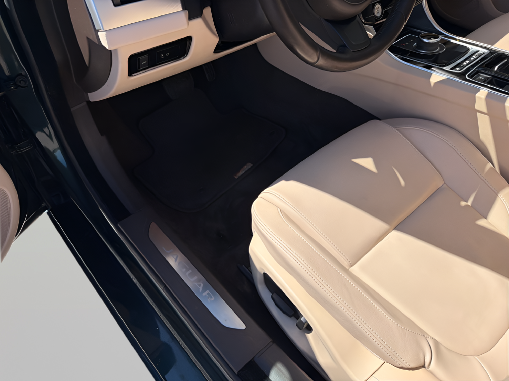 2017 Jaguar XF 20d Premium
