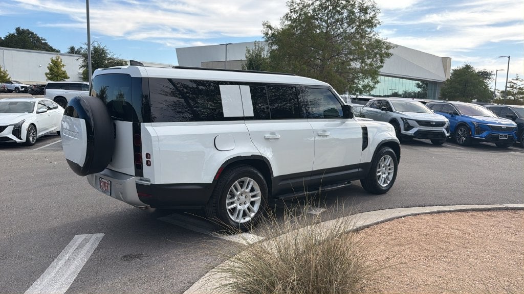 2025 Land Rover Defender 130 S
