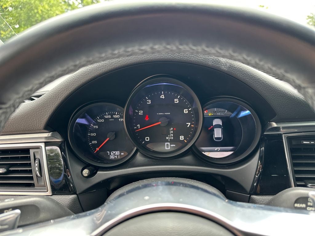 2018 Porsche Macan Base