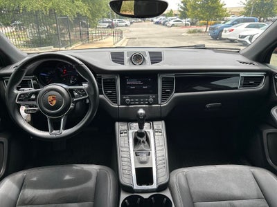 2018 Porsche Macan Base