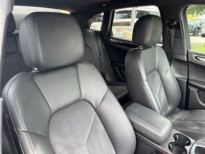 2018 Porsche Macan Base