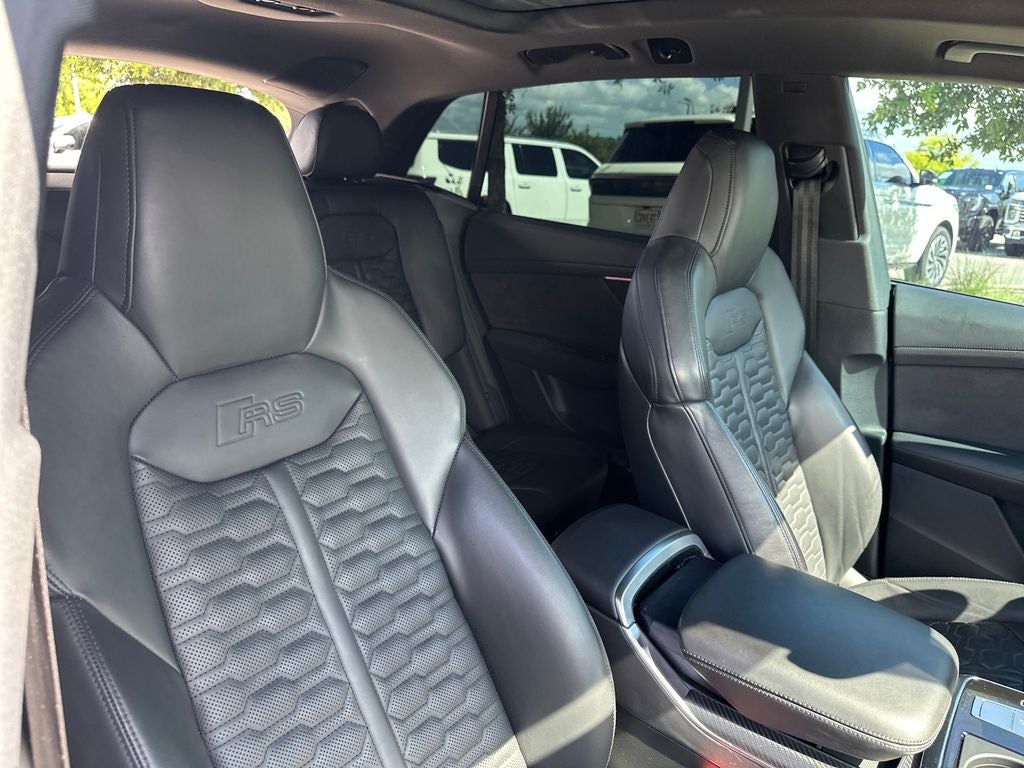 2023 Audi RS Q8 4.0T quattro
