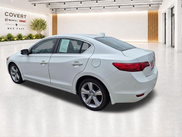 2015 Acura ILX 2.0L Automatic with Technology Package