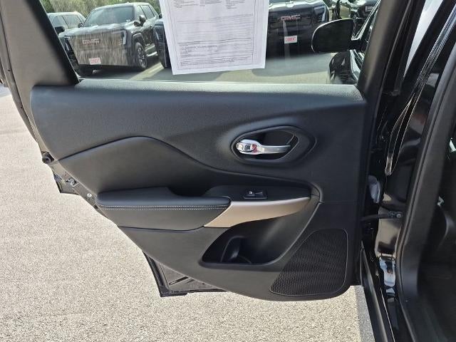 2018 Jeep Cherokee Limited FWD