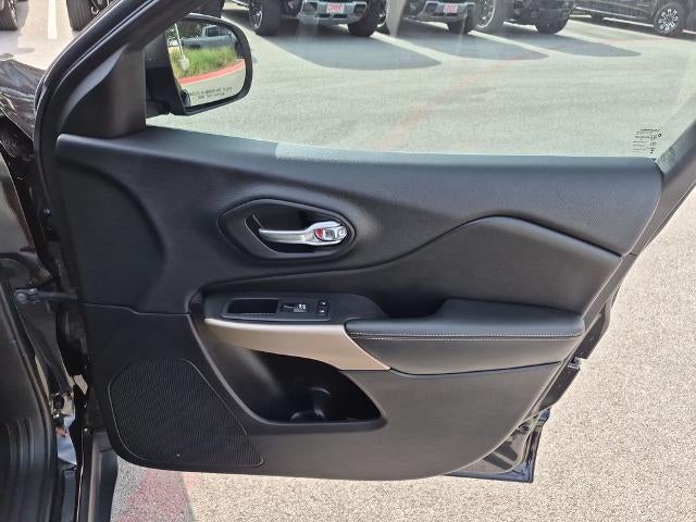 2018 Jeep Cherokee Limited FWD