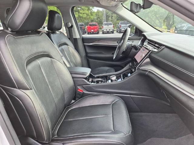 2023 Jeep Grand Cherokee Limited 4x2