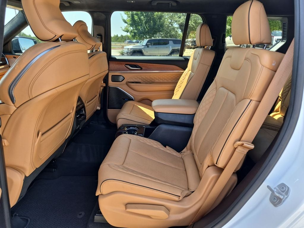 2025 Jeep Grand Cherokee L Summit