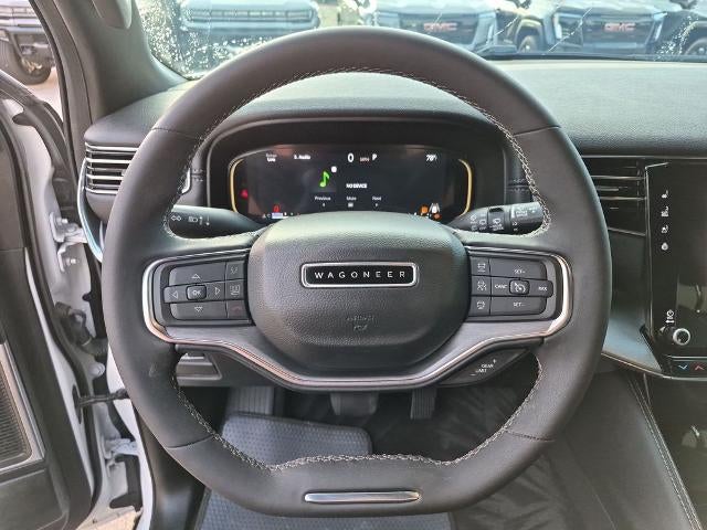 2023 Jeep Wagoneer 4x2