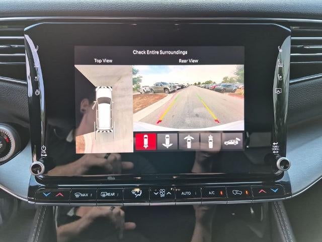 2023 Jeep Wagoneer 4x2