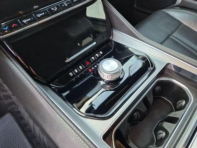 2023 Jeep Wagoneer 4x2