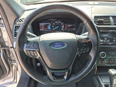 2016 Ford Explorer FWD 4dr XLT