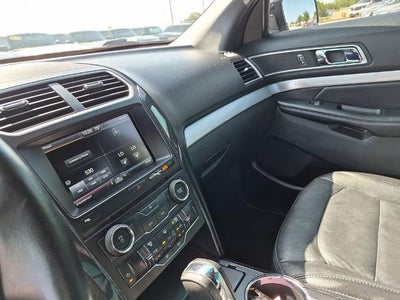 2016 Ford Explorer FWD 4dr XLT