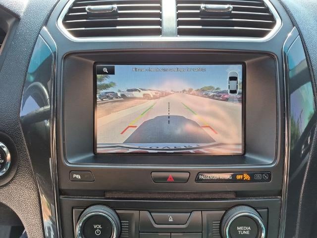 2016 Ford Explorer FWD 4dr XLT