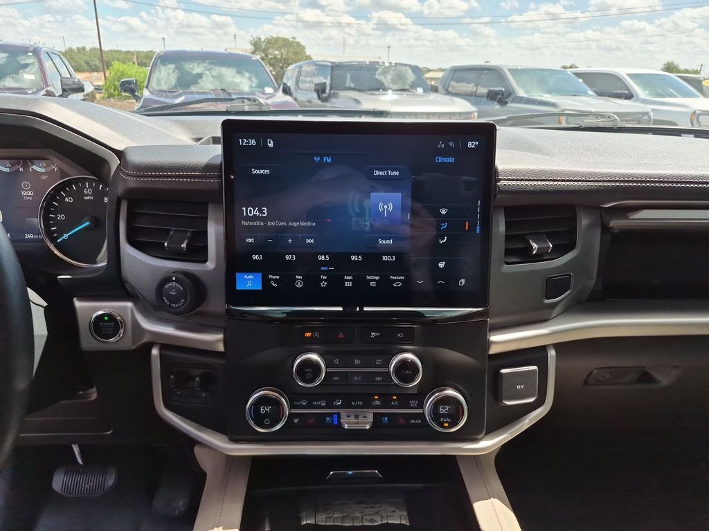 2023 Ford Expedition Max XLT